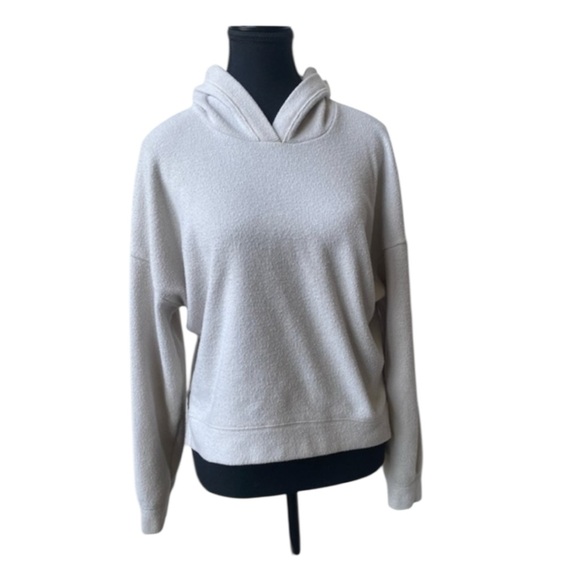 Abercrombie & Fitch Tops - Abercrombie & Fitch Cream Hoodie